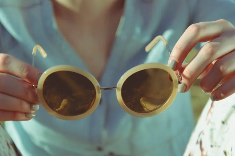 Fascinația vintage: De ce ne atrag lucrurile și moda retro? Photo Fascinația vintage: De ce ne atrag lucrurile și moda retro?