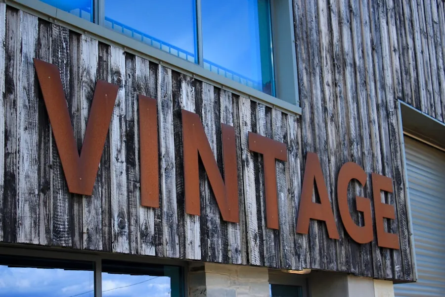 Photo "What to do when you buy a damaged vintage item"
