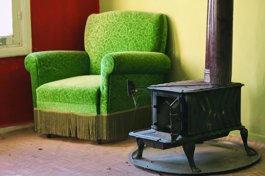 Photo "Why choose vintage furniture for an interior with personality"