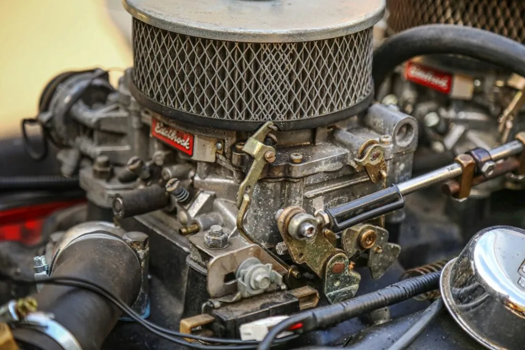 Cum să previi zgomotele la motor Photo prevent engine noise