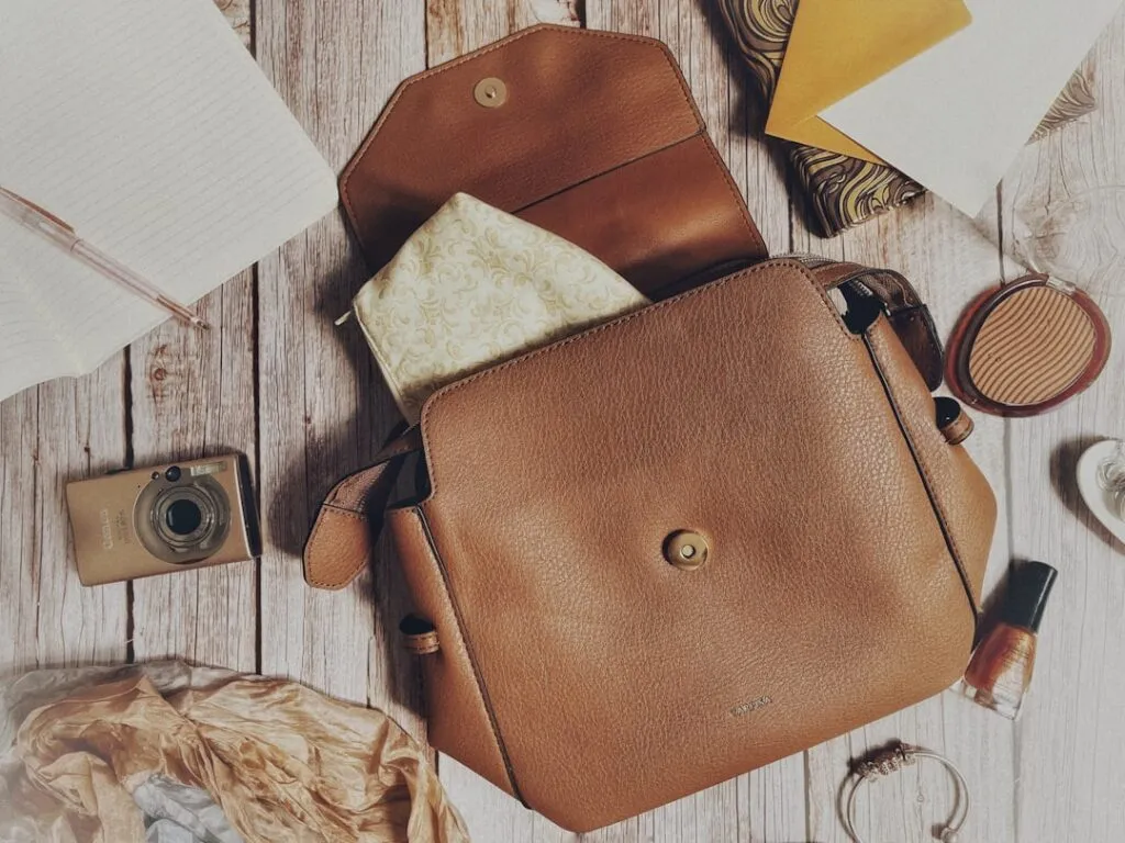 Photo clean leather vintage bags