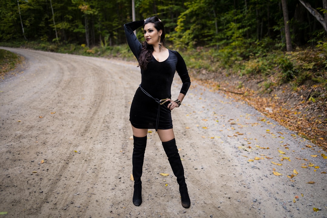 Photo black dress evolution