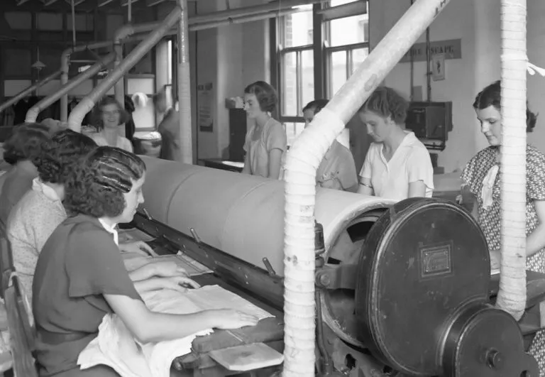 Cum se identifică perioada de fabricație a unui obiect vechi Photo fabrication period