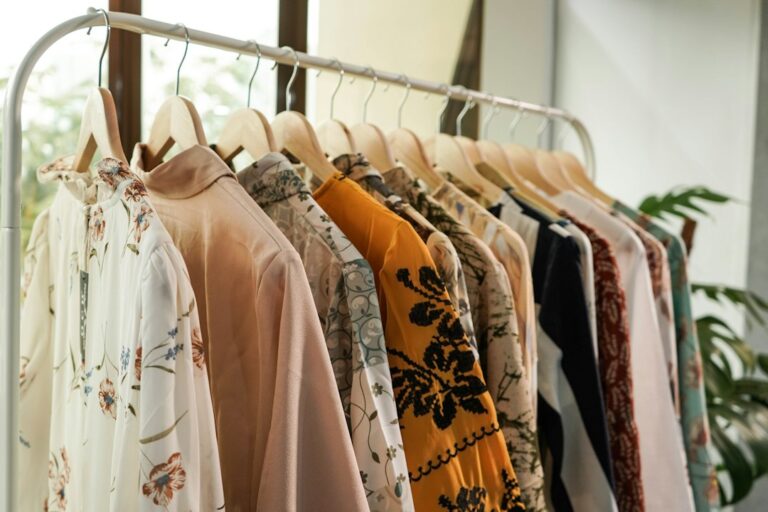 Șapte piese vestimentare clasice care rezistă testului timpului Photo fashionable clothes