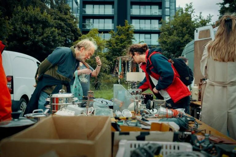 Photo flea market negotiation tips