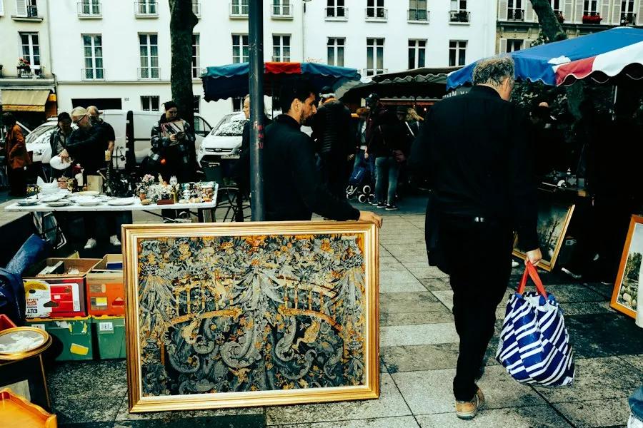 Photo flea market negotiation tips